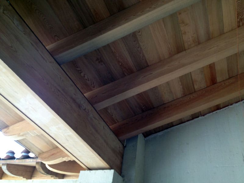 Wood Rafter Tails and Boxed Beam